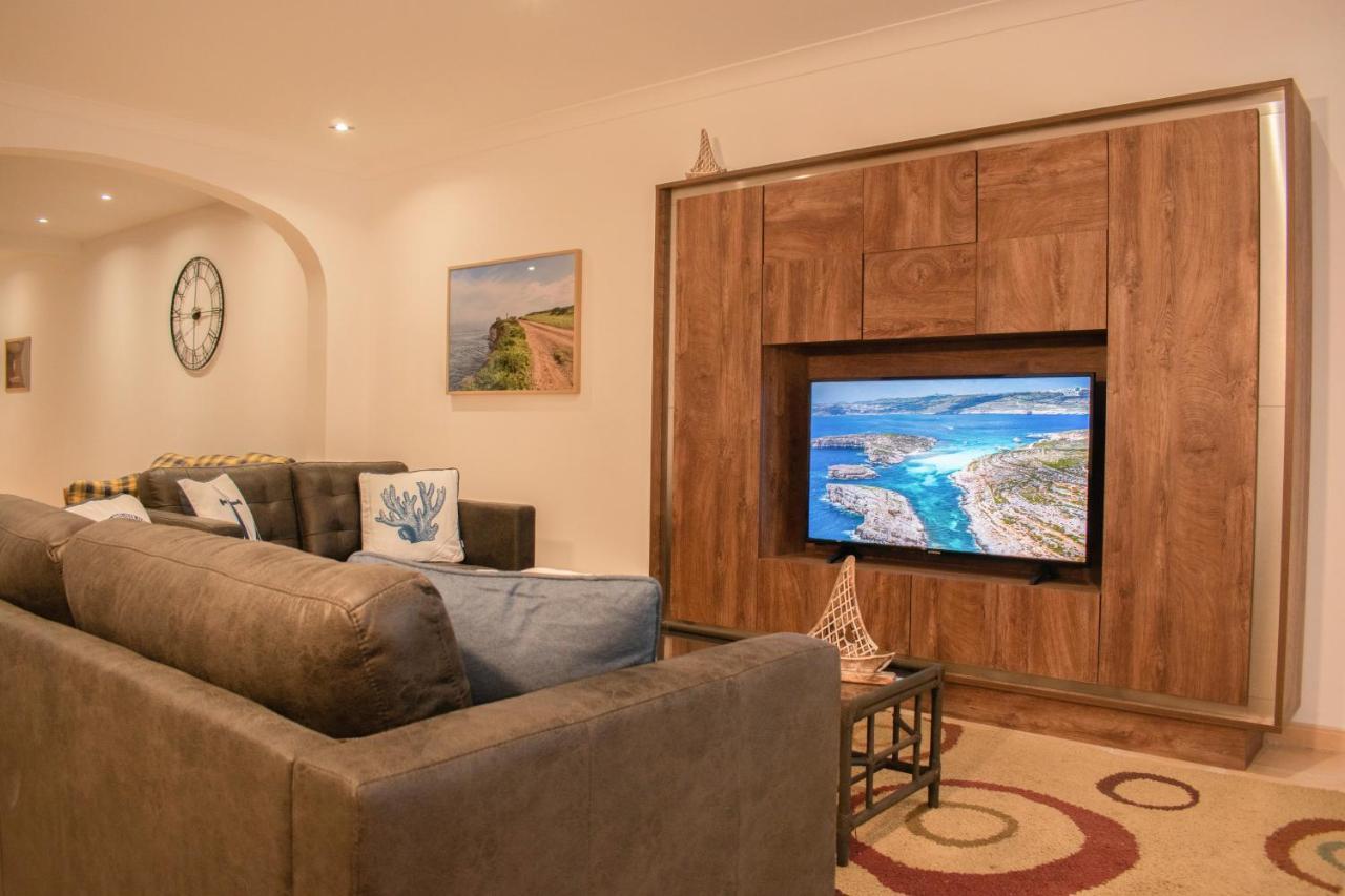 Spacious 3 Bedroom Apartment In Marsascala Марсаскала Экстерьер фото